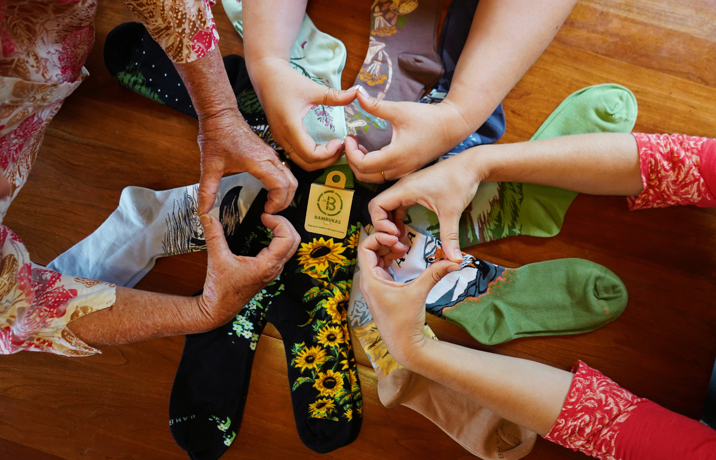 Bambukas Bamboo Socks Hand Hearts with Socks