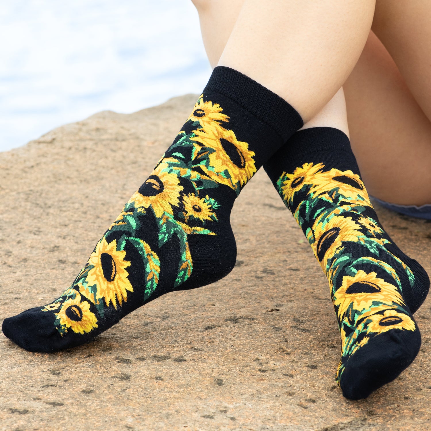 Floral Sunflower Bamboo Socks for Women, Sunflower Crew Socks Made from Sustainable Bamboo