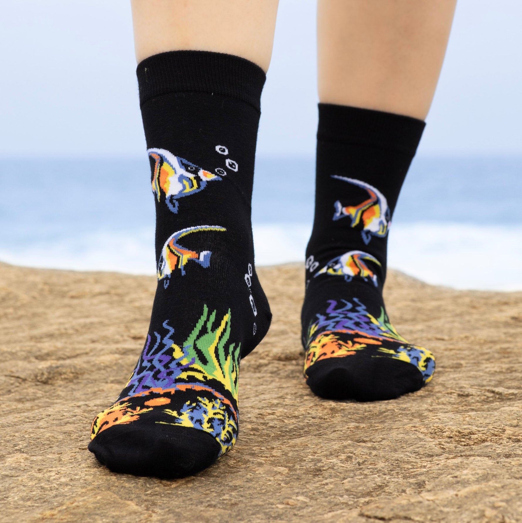 Tropical Fish Bamboo Crew Socks for Women, Underwater Ocean Colorful Bamboo Socks